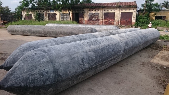 Kuru Havuz Şişme Lastik Gemi Hava Yastıkları Satılık Tekneler Fabrika Fiyatını Başlatın