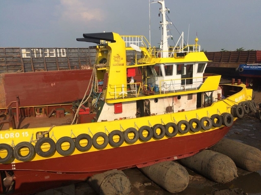 Barge için Yüksek Performanslı Gemi Başlatma ve Kaldırma için Patlama Önleyici Deniz Kauçuk Hava Yastığı