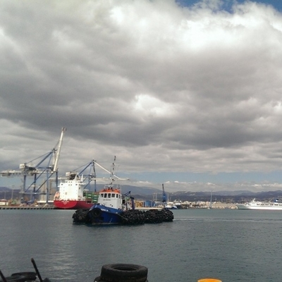 Rıhtımlar 50kpa 80kpa Pnömatik Yokohama Pnömatik Çamurluk