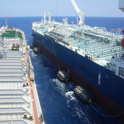 ISO17357 50 kpa 80 kpa STS STD Yokohama Pnömatik Yüzer Kauçuk Çamurluk