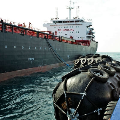 ABS CCS Yokohama Tekne Bağlama İçin Çamurluk Büyük Esneklik Deniz Kauçuk Tamponu
