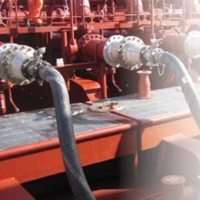 Petrol Aktarımı İçin 10 İnç STS Marine Dock Hortumu